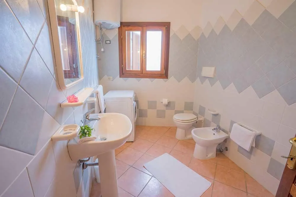 residence baia sant anna con piscina Tanaunella Appartamento