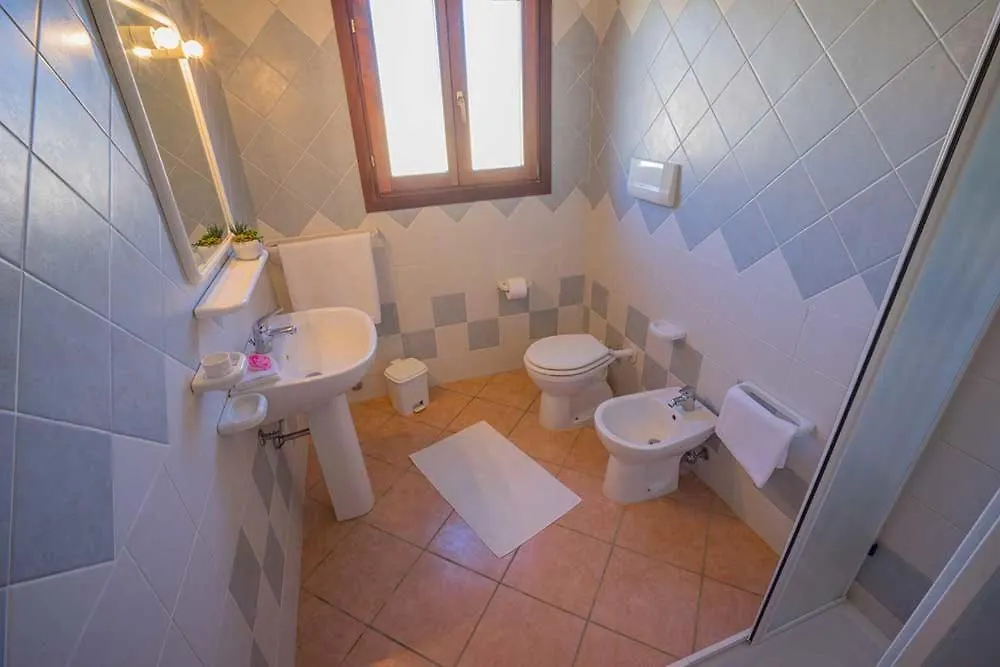 Appartamento residence baia sant anna con piscina Tanaunella Italia